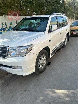 تويوتا لاندكروزر